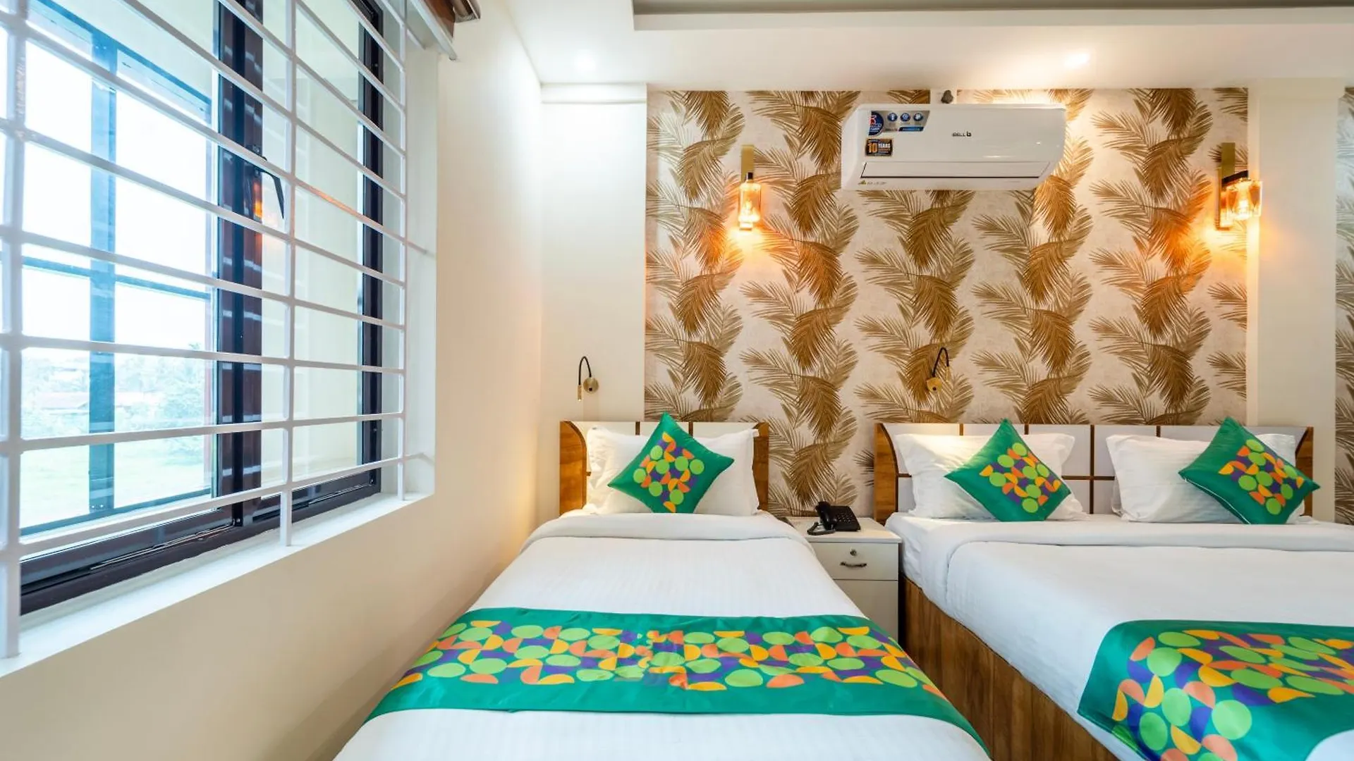 Hotel Treebo Thoduvas Star Plaza Cochin Airport à Nedumbassery