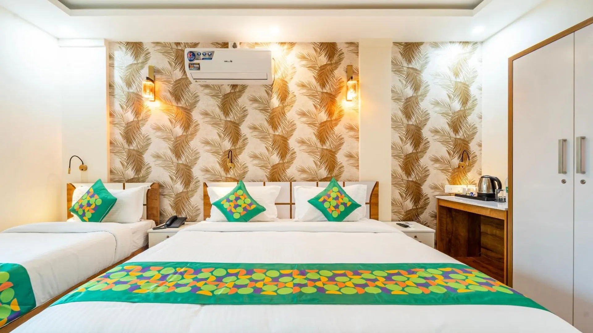 Hotel Treebo Thoduvas Star Plaza Cochin Airport à Nedumbassery