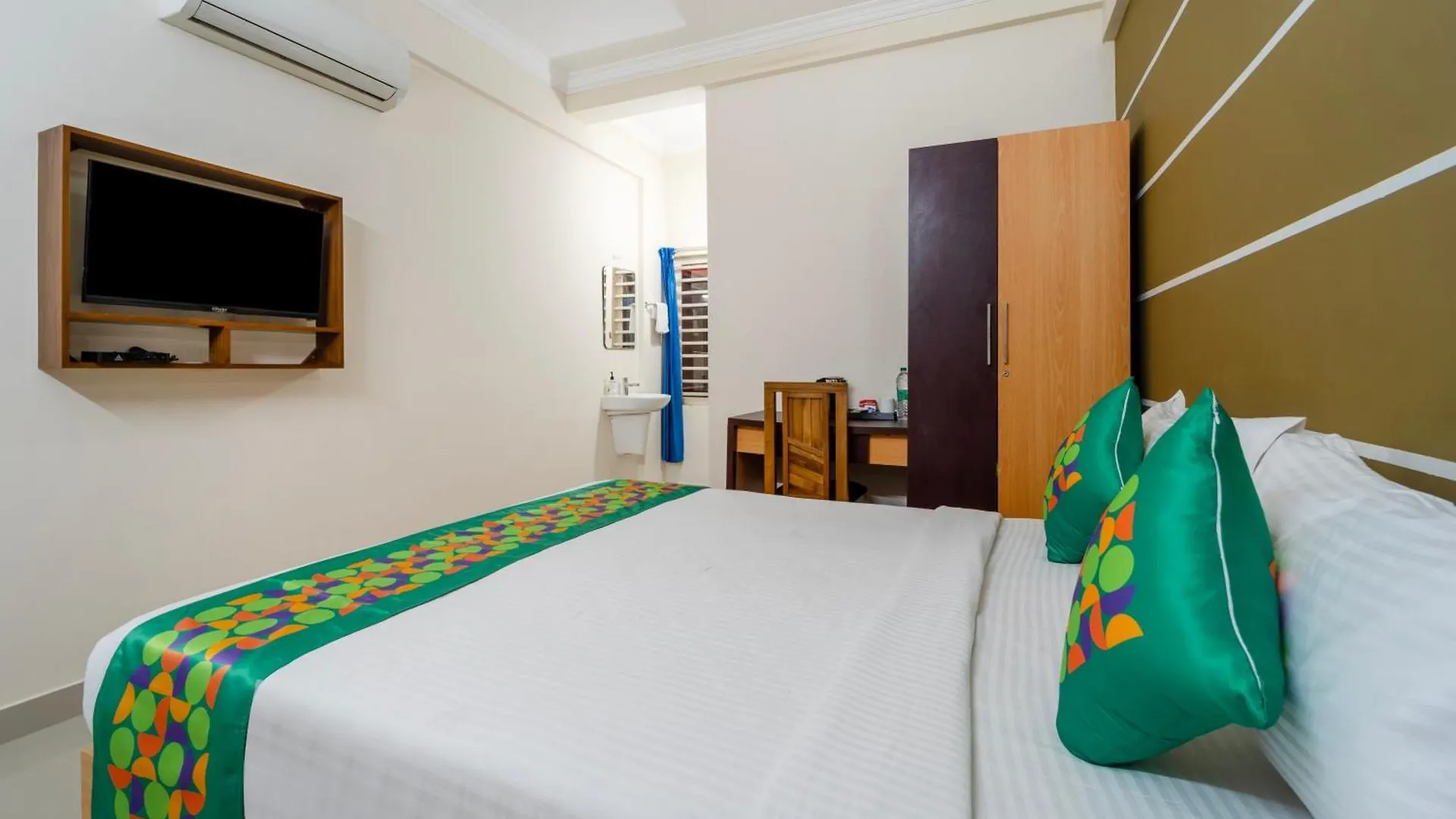 Hotel Treebo Thoduvas Star Plaza Cochin Airport à Nedumbassery 3*,